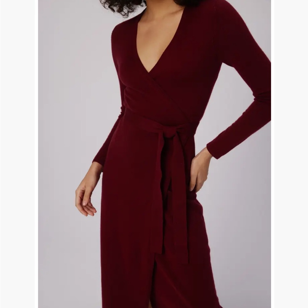 Diane Von Furstenburg cashmere wrap dress xs 100% cashmere